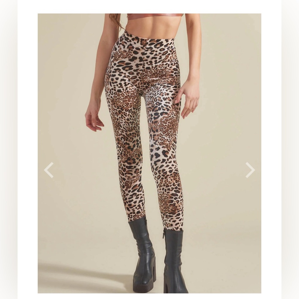 SpiritHoods Leopard Print High-Waist Leggings in Brown & Black
